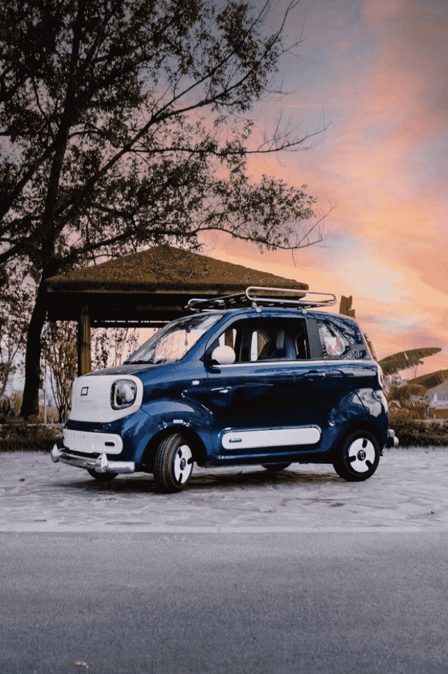 Xevaban.com ở 214 Giải Phóng là đơn vị chuyên cung cấp phụ kiện oto, đồ chơi oto, đồ chơi bestune pony, phụ kiện bestune pony, xevaban, 214 giải phóng, bodykit bestune pony, độ bodykit bestune pony, giá nóc bestune pony.